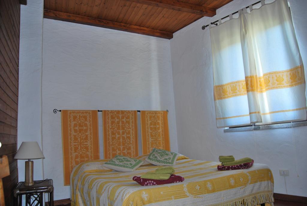 B&B Baddesalighes Bolotana 객실 사진